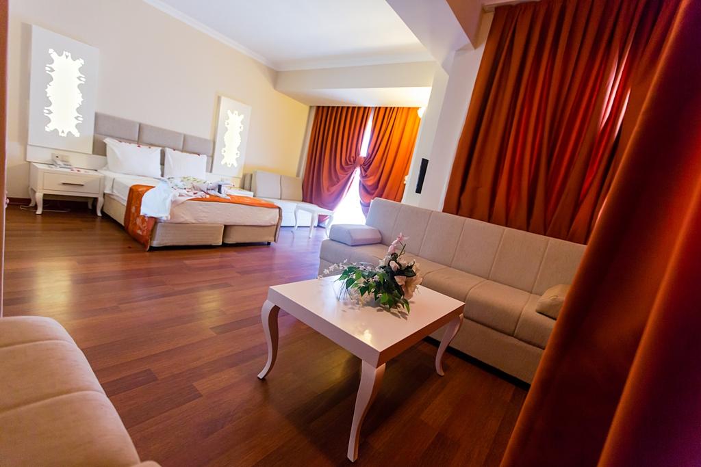 Grand Mir Amor Hotel Kiris Exteriör bild